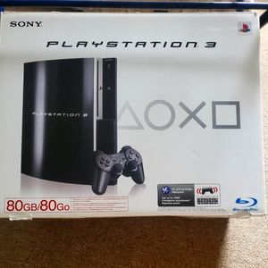 Playstation 3 80 GB, 2 Controllers (1 Dual Shock Wireless) + 5 Games